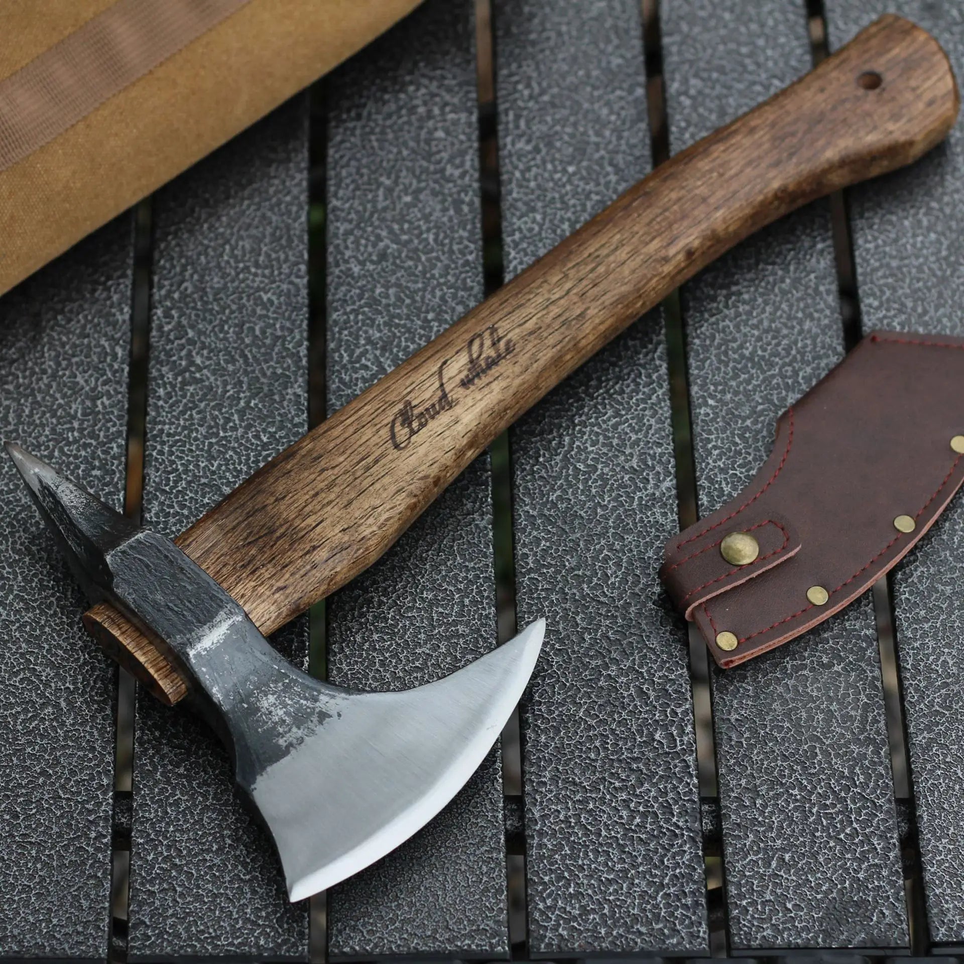 Ice breaking battle axe, eagle nail axe,
