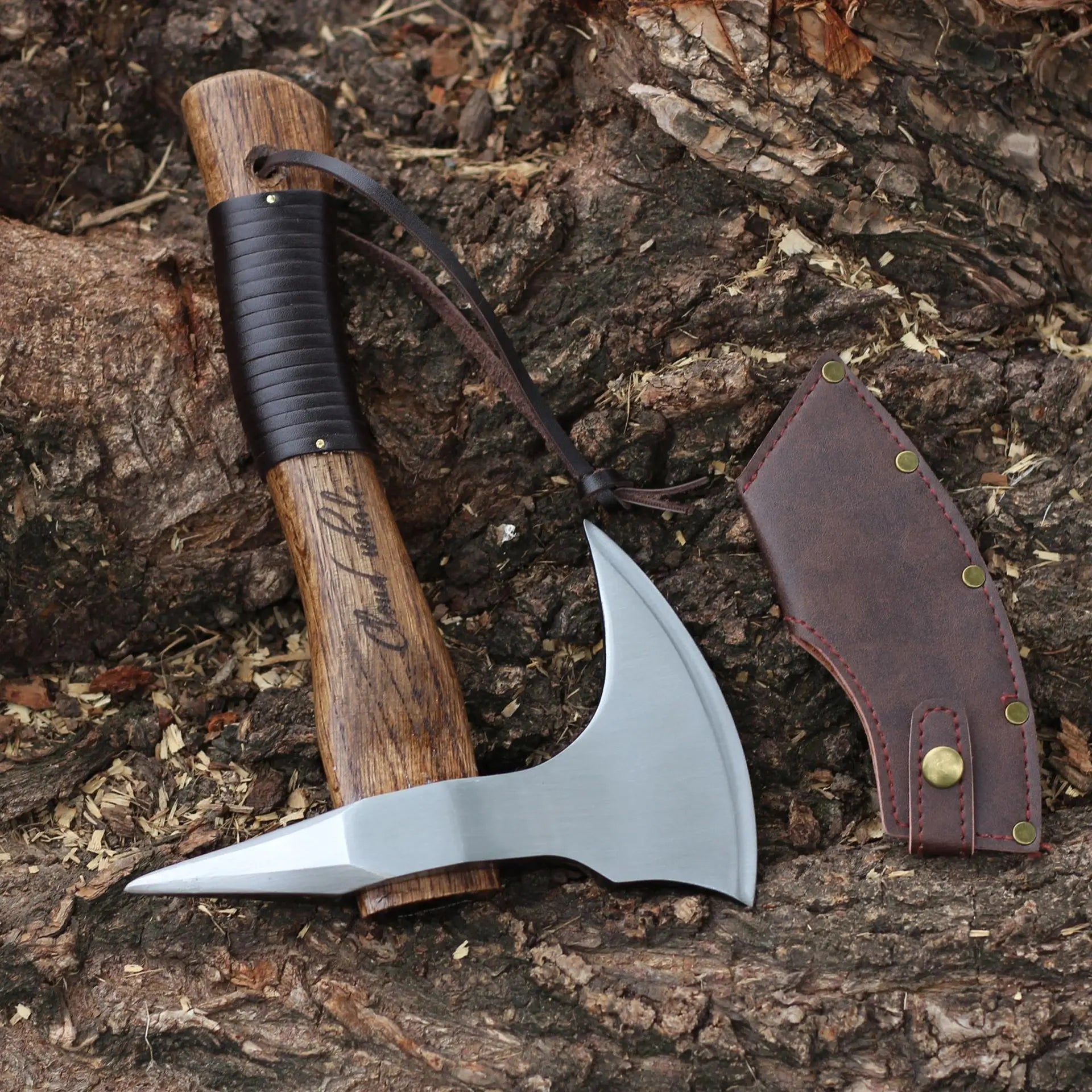 Ice breaking battle axe, eagle nail axe,